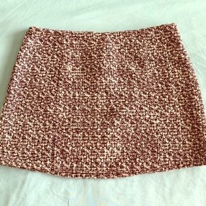 Stylish tweed double layered skirt